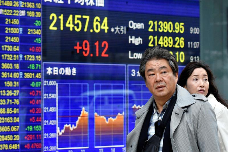  La Bourse de Tokyo augmente de 1,11% Ã  l'ouverture Ã  22 598,10 points