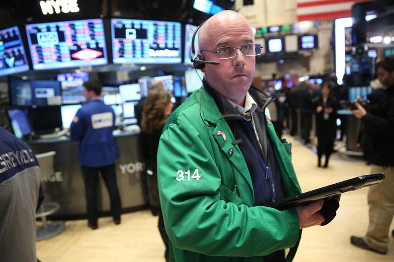  Wall Street ouvre avec des pertes et le Dow Jones en baisse de 0,52%