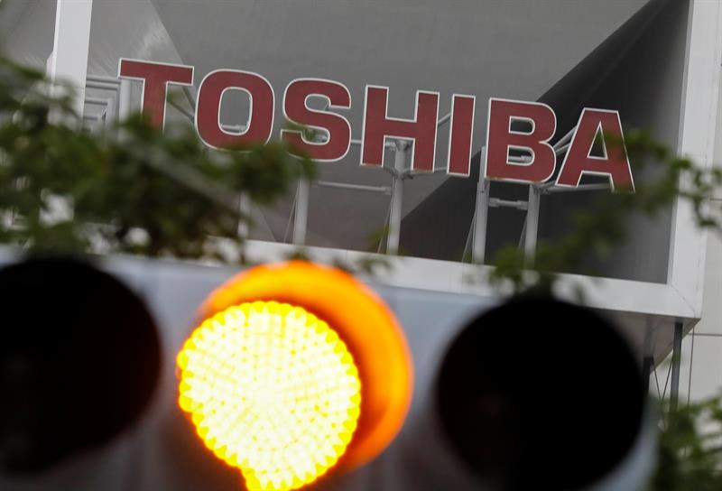  Toshiba a enregistrÃ© un dÃ©ficit net de 377 millions d'euros en avril-septembre